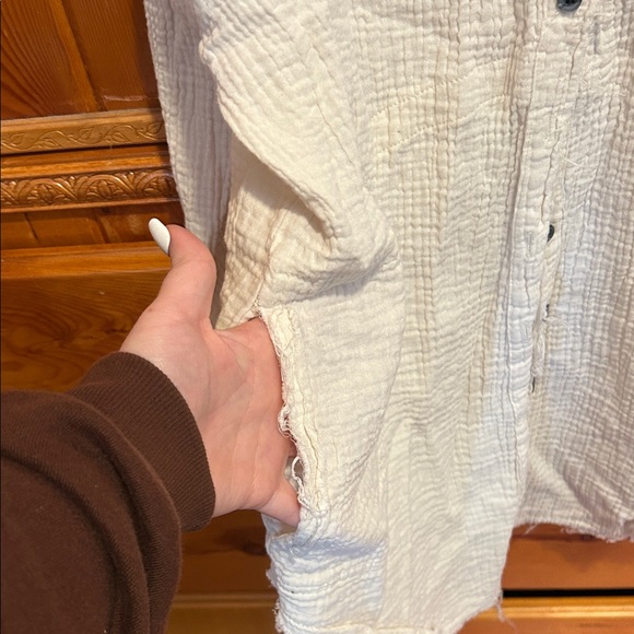 Lightweight Button-Front Shirt - Picture 2 of 4